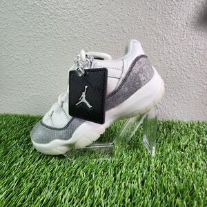 Air Jordan 11 Retro "Year of the Snake" HQ7000-001 Men's Size 3.5 Women's 5